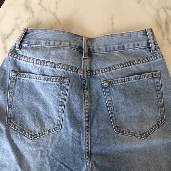 NWT relaxed fit 90s style button down jeans size S (fits a size 25) 👖💙🧢 - Picture 5 of 5